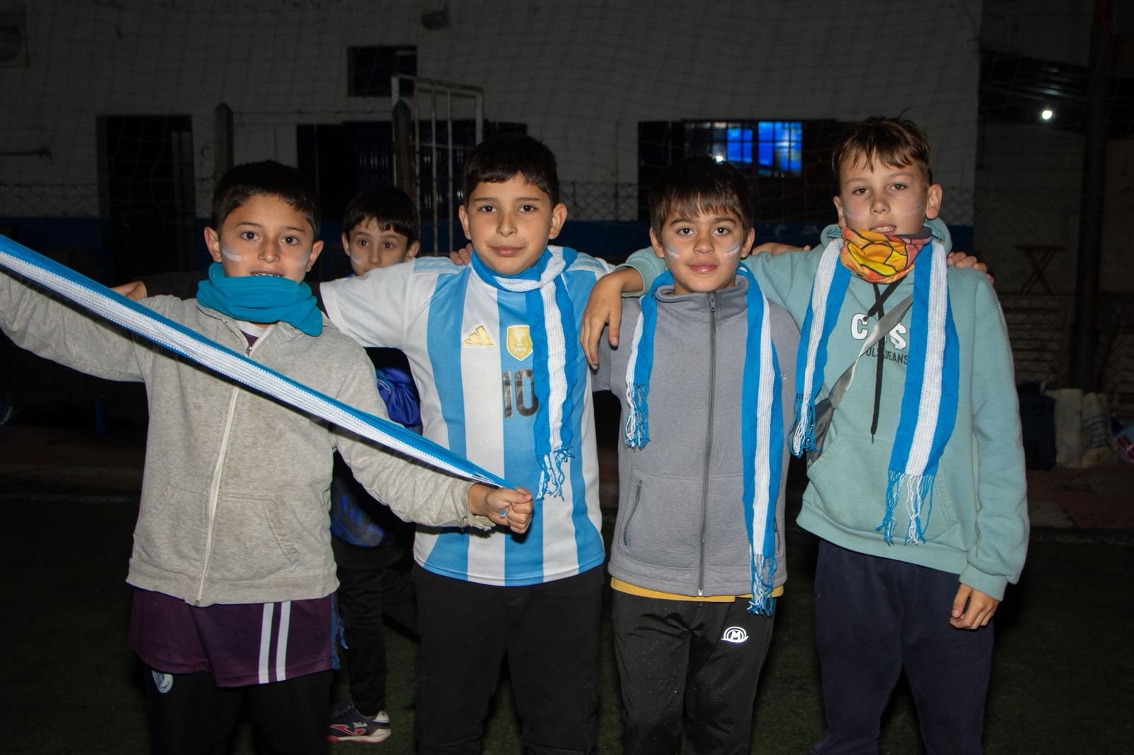 Santiago Temple vivirá una nueva previa de la Selección con juegos, penales y sorteos en la Plaza Central